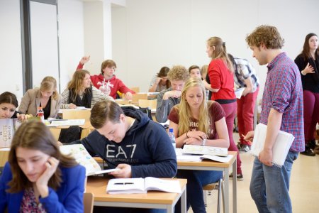 Opgaven maken onder intensieve begeleiding